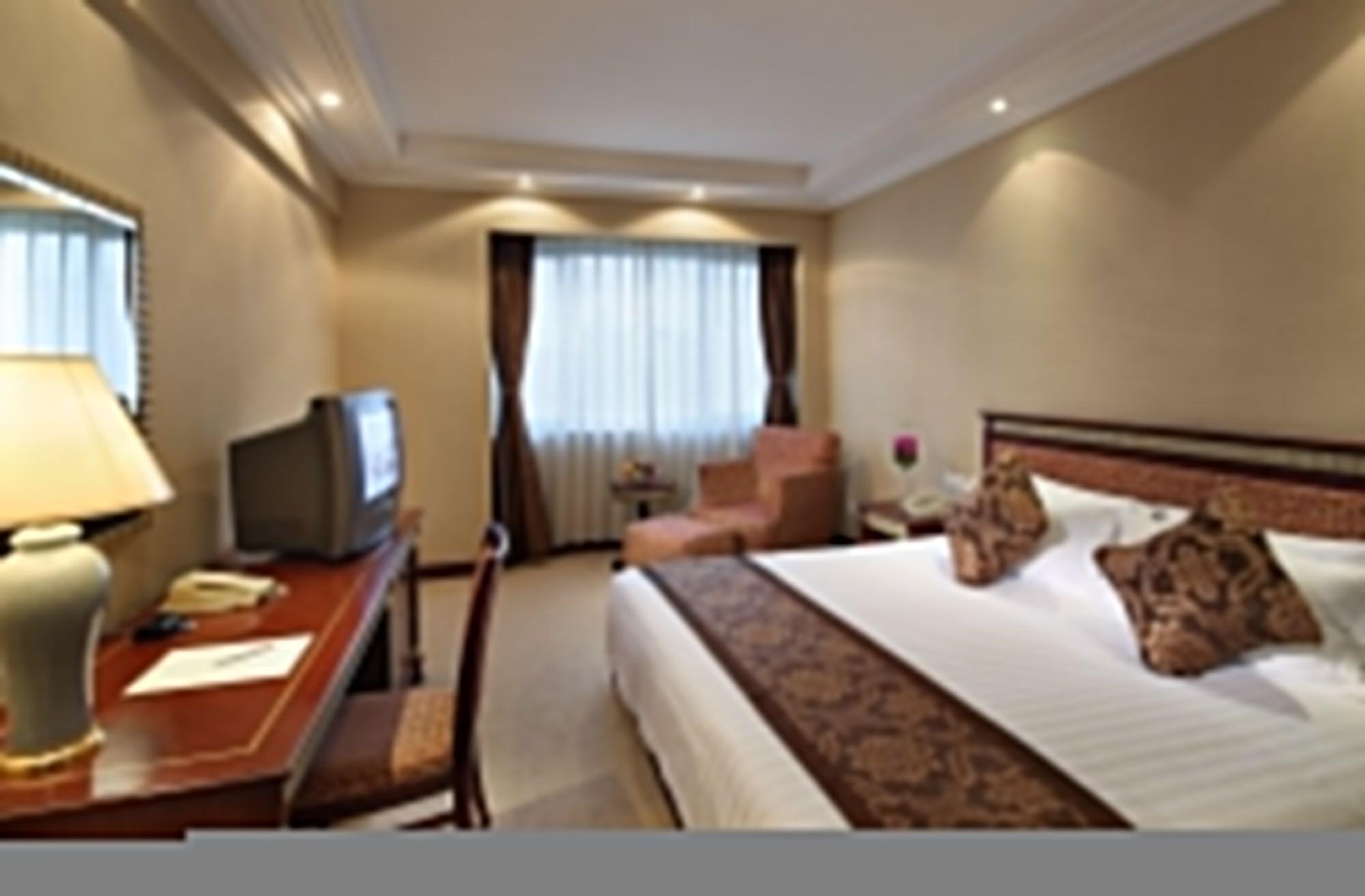 Shanghai Hotel Jin Jiang Exterior foto